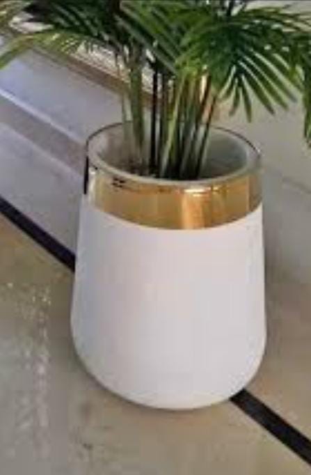 Planter Plastic Pot without plant